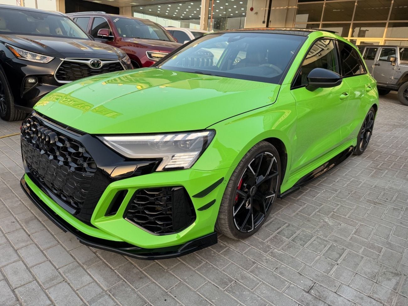 Audi RS3 STD TFSI quattro 2.5L Sportback