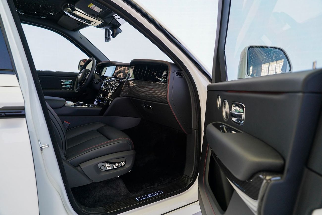 رولز رويس كولينان BLACK BADGE