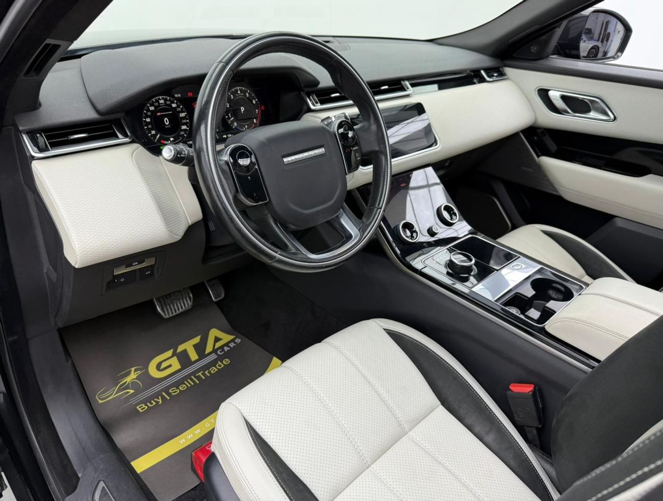 Land Rover Range Rover Velar P380 R-Dynamic 3.0L 2018 Range Rover Velar P380 R-Dynamic, Warranty, Fully Loaded, Excellent Conditi