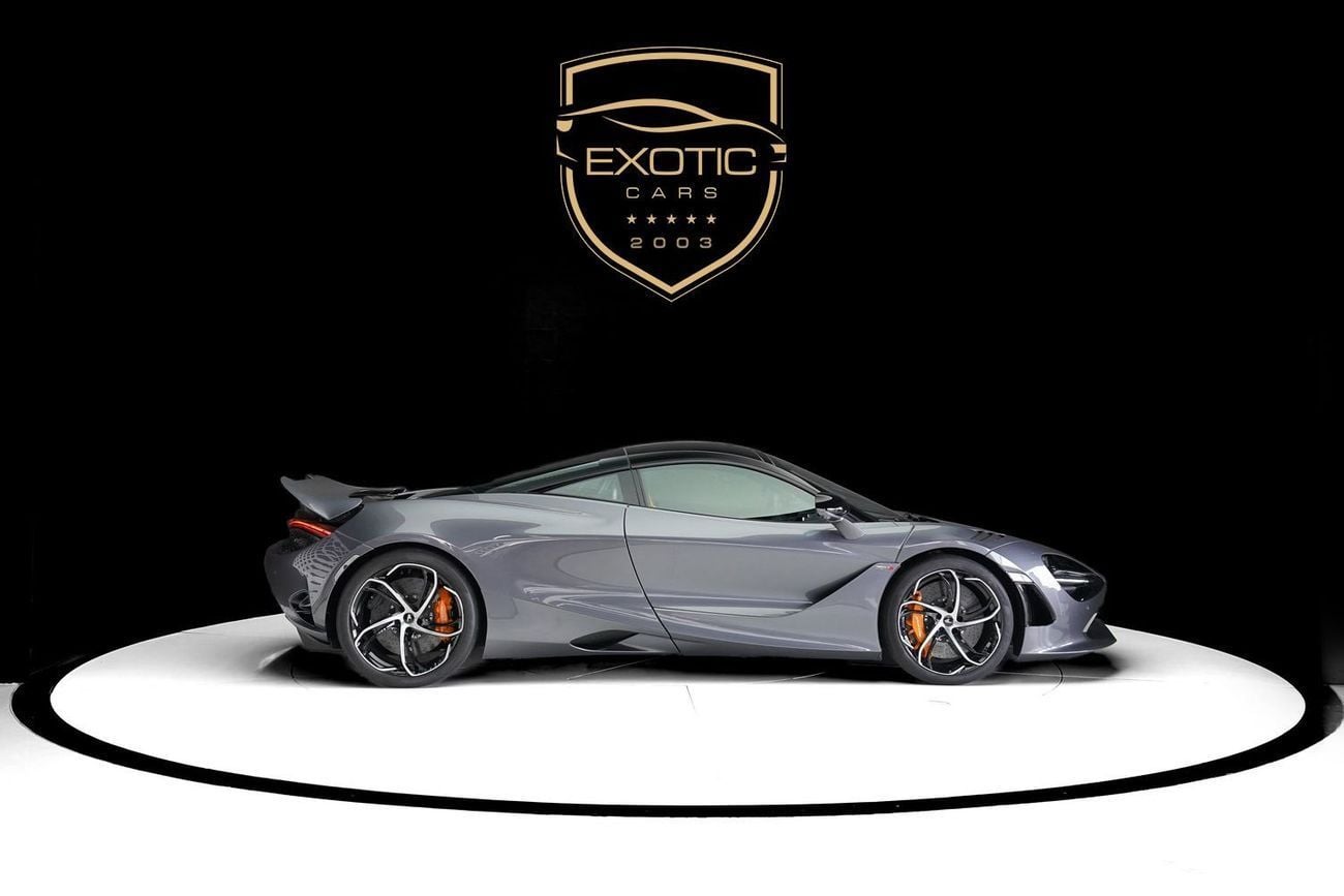 McLaren 750S COUPE