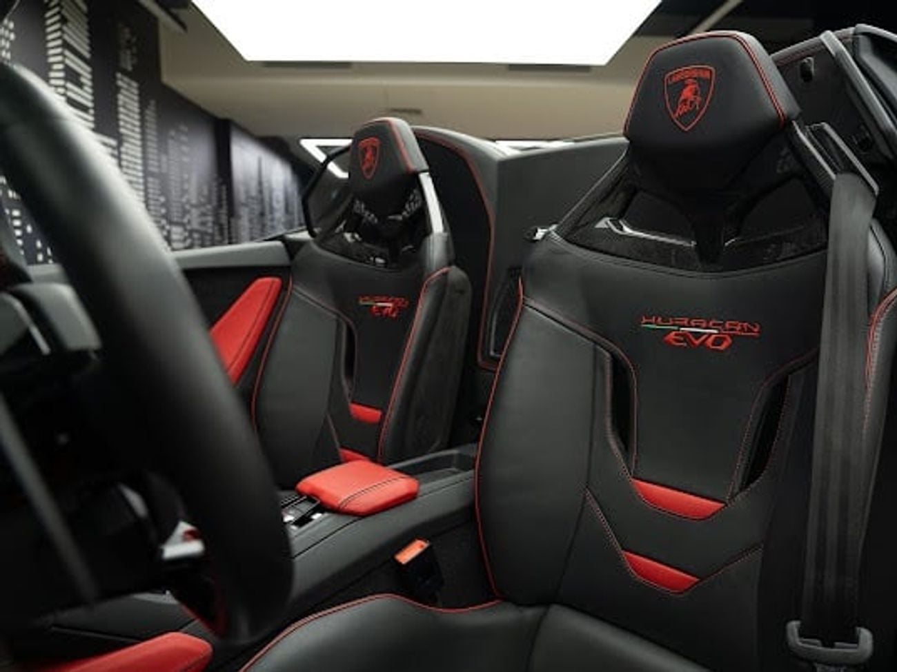 Lamborghini Huracan Evo Spyder LAMBORGHINI | HURACAN EVO SPIDER | AD PERSONAM COLOR BLACK MATTE