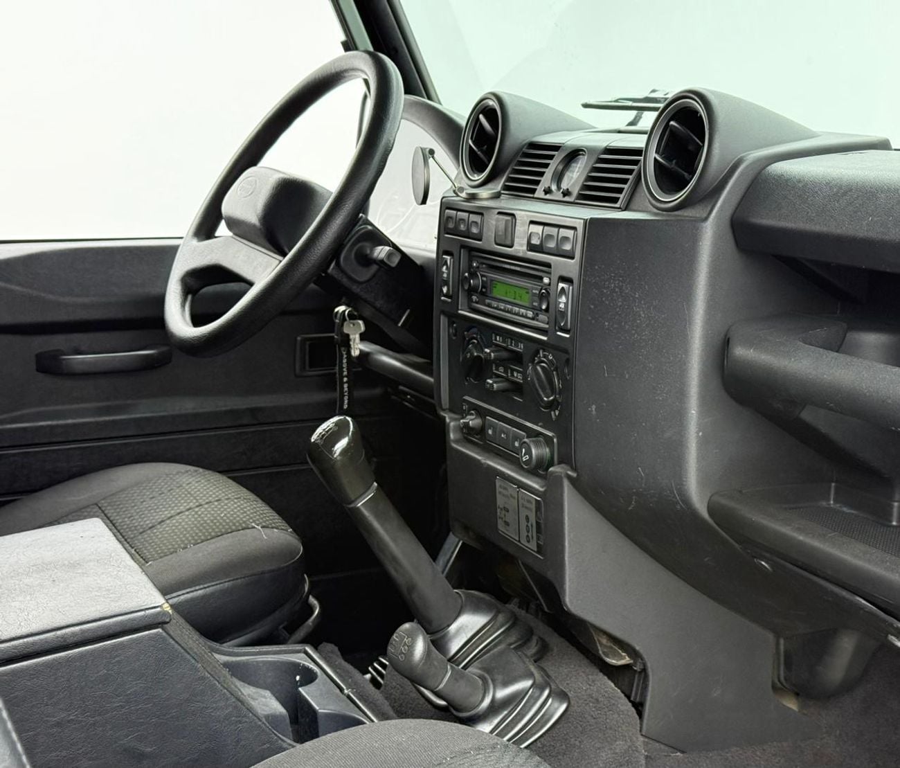 Land Rover Defender 2008 Land Rover Defender 130, Heated Seats, Snorkel, Excellent Condition, European