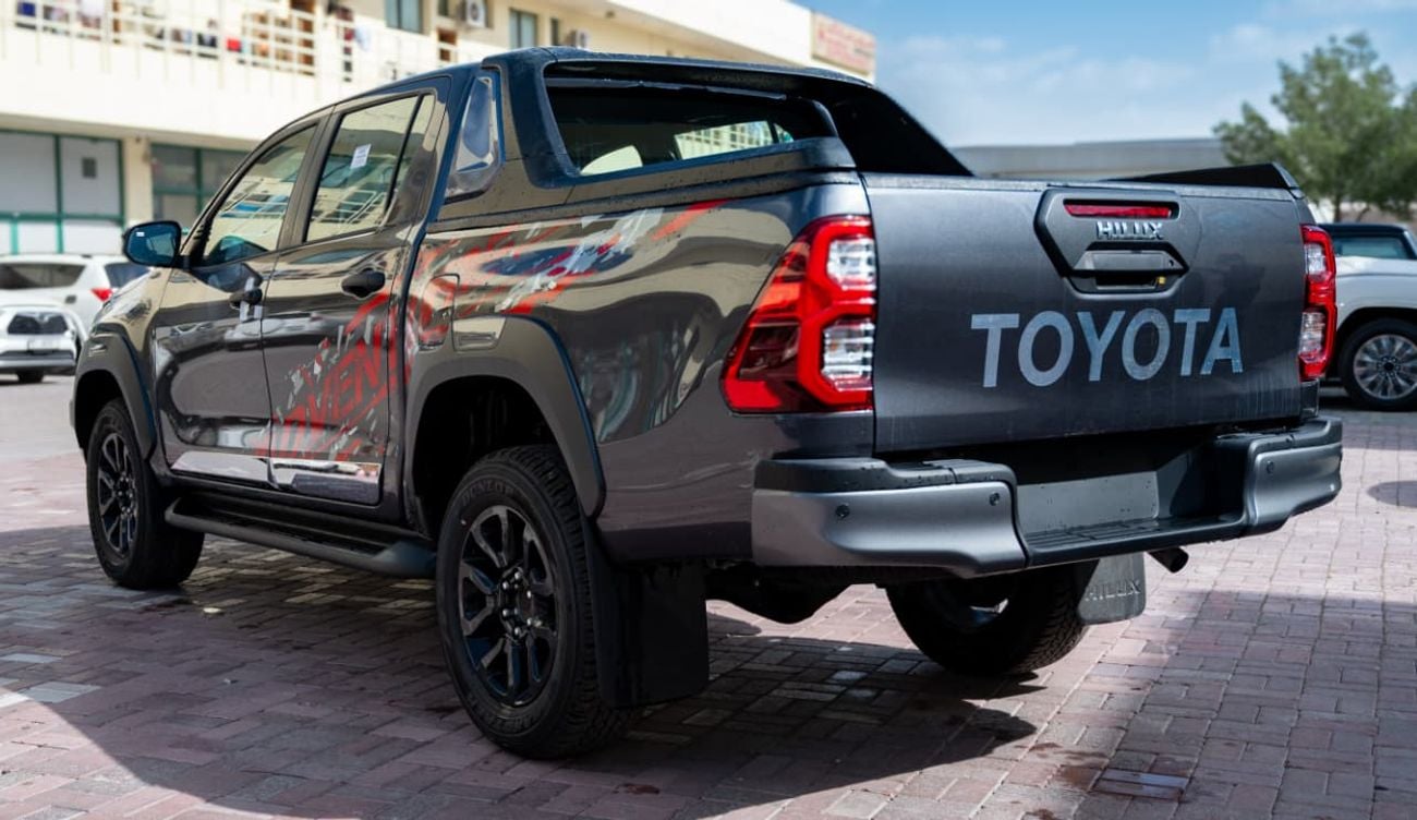 تويوتا هيلوكس 2.8L GD Adventure | Double Cabin Pickup | Automatic | Four Wheel drive | Diesel | 5 Seats | 4 Door