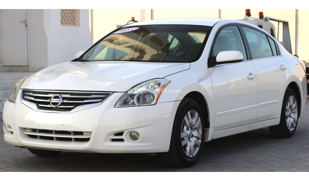 Nissan Altima Nissan Altima 2011 GCC, in excellent condition
