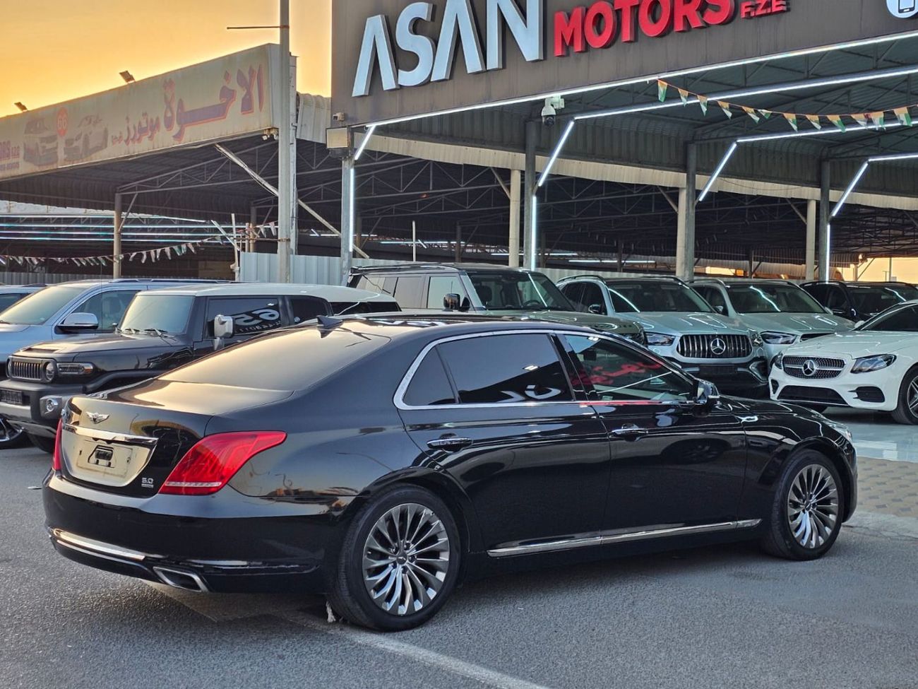 Genesis G90 Royal 5.0L (410 HP)