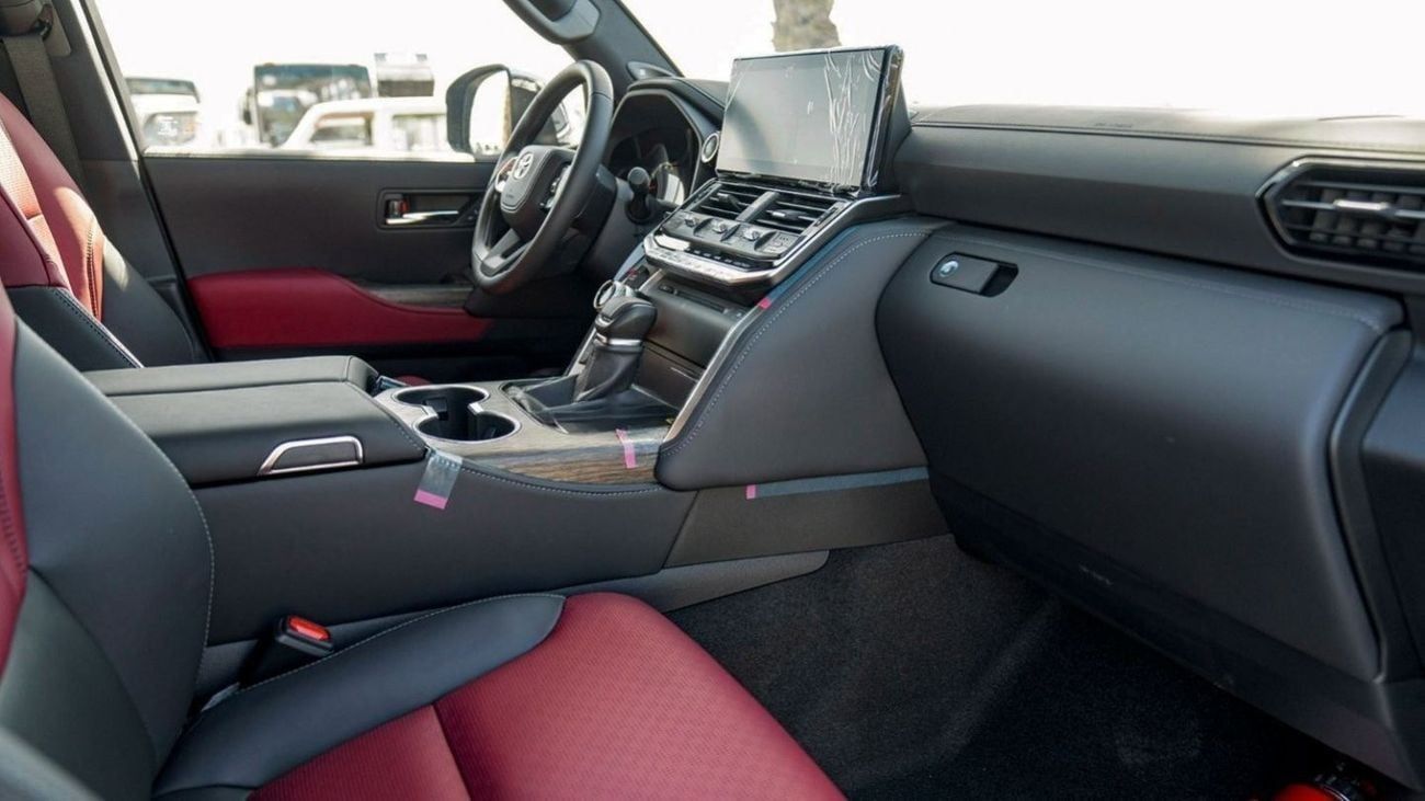 تويوتا لاند كروزر VXR Toyota land cruiser VXR 3.5L Petrol Full Option 2025