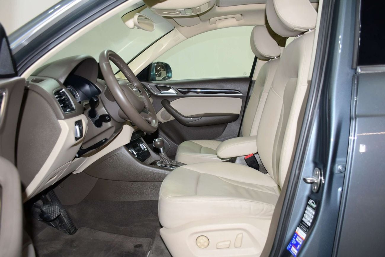أودي Q3 40 TFSI S-لاين