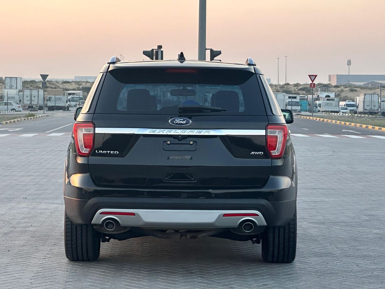 Ford Explorer Sport Trac