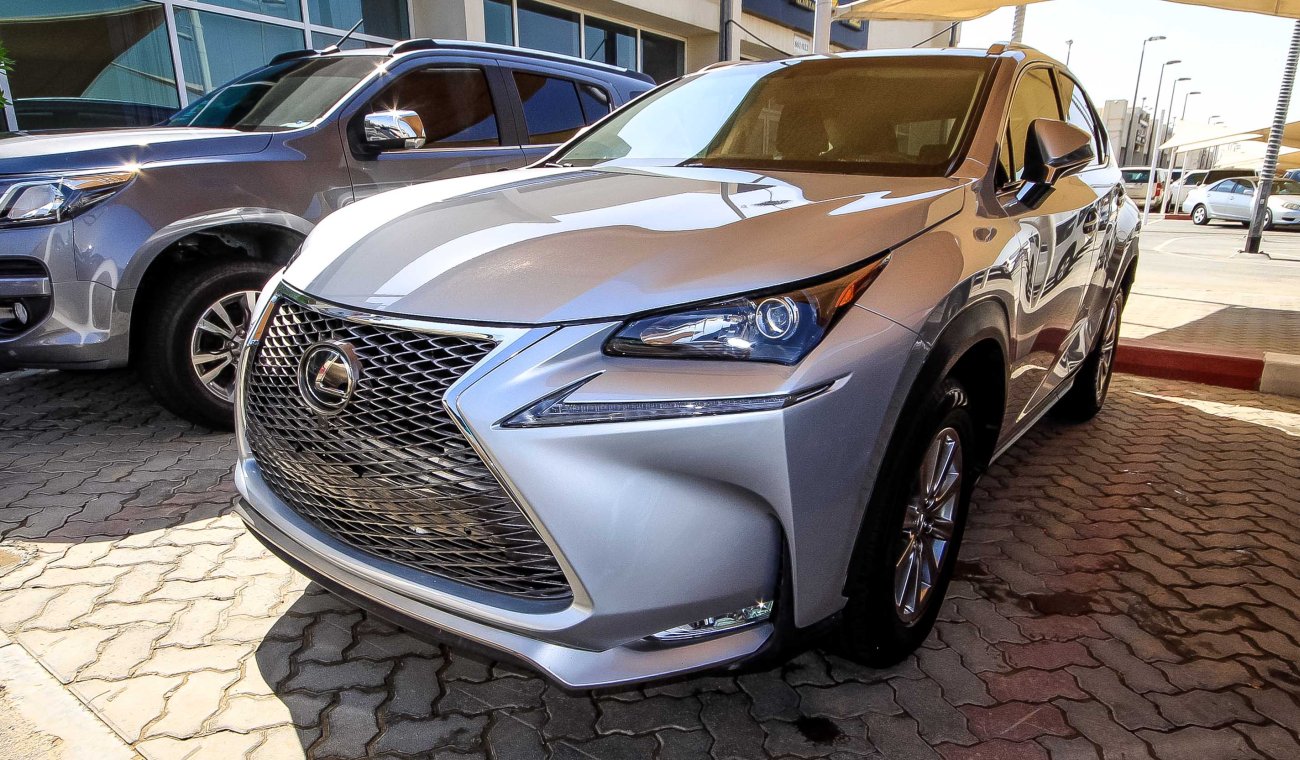 Lexus NX200t t