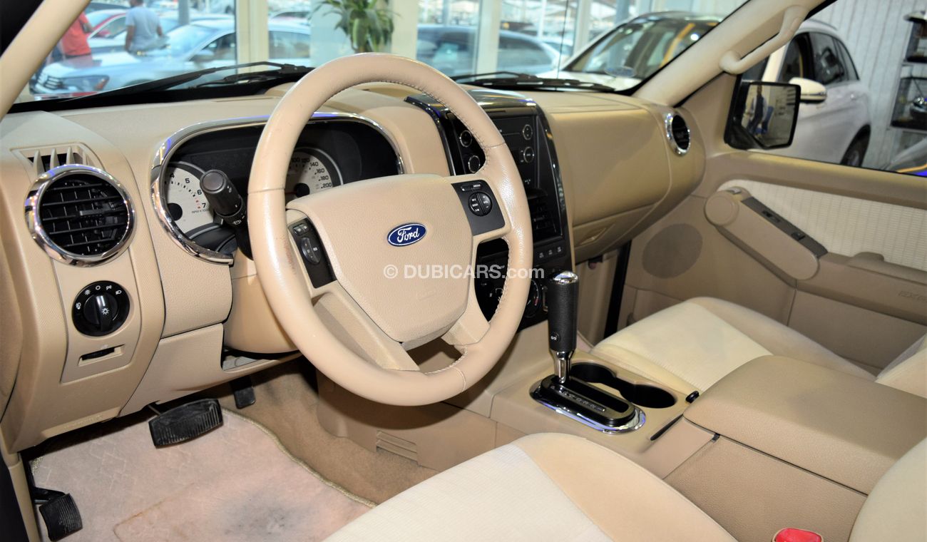 Ford Explorer XLT 4X4
