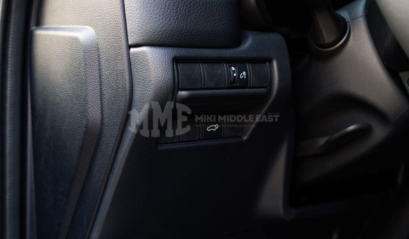 Toyota Prado Limited | 2.8 L | V4 | Turbo | Diesel | 2025