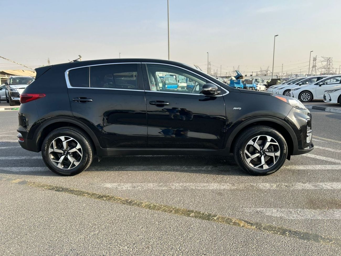 كيا سبورتيج 2021 Kia Sportage 2.4L V4 - MiOption + Leather & Electric Seats - Apple/Android Play - Rear CAM - Ri