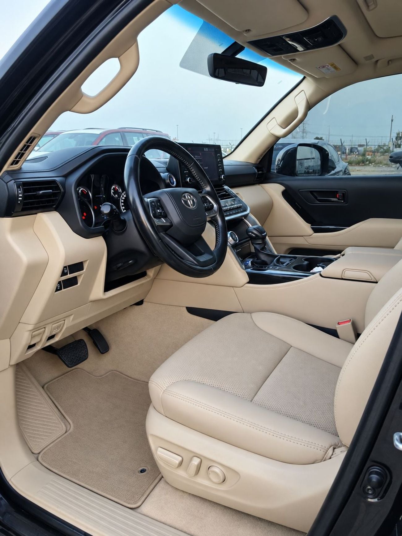 Toyota Land Cruiser GXR (Export)