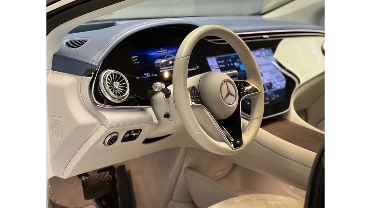 Mercedes-Benz EQS 580 Premium + Mercedes EQS 580 First Edition. GCC