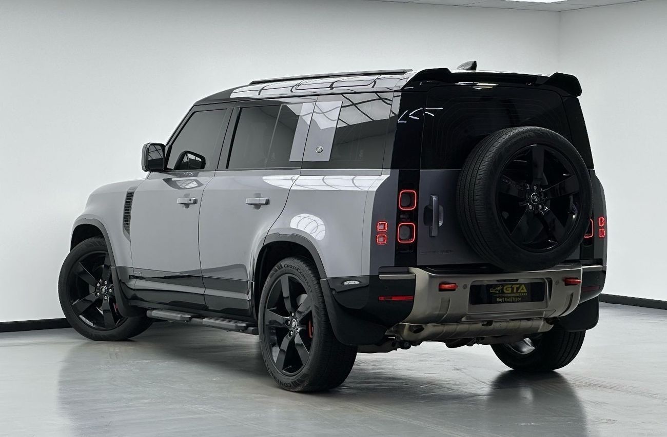 لاند روفر ديفندر P400 110 X-Dynamic 3.0L (5 Seater) 2024 Land Rover Defender P400 110 X-Dynamic, 5 Years Land Rover W