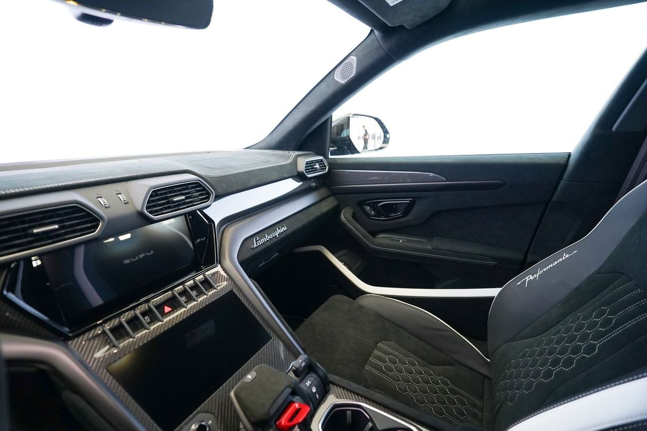 Lamborghini Urus 4.0T V8 Performante