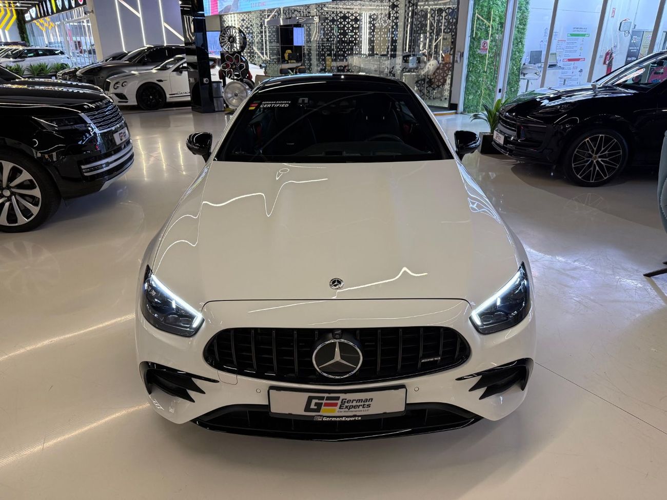 مرسيدس بنز E 53 AMG 2023 Mercedes Benz E53 AMG - 2 Years Warranty - Mint Condition