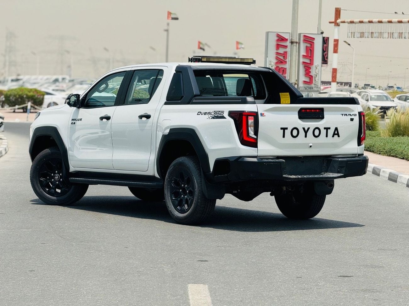 Toyota Hilux SGLX Travo overland plus RHD