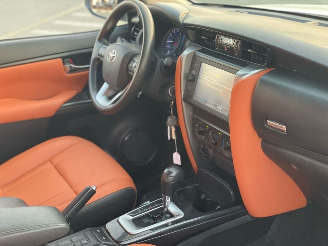 Toyota Fortuner 2022 Toyota Fortuner EXR+ 2.7L V4 - AWD 4x4 - 7 Leather Seats - Rear Cam With Sensor -