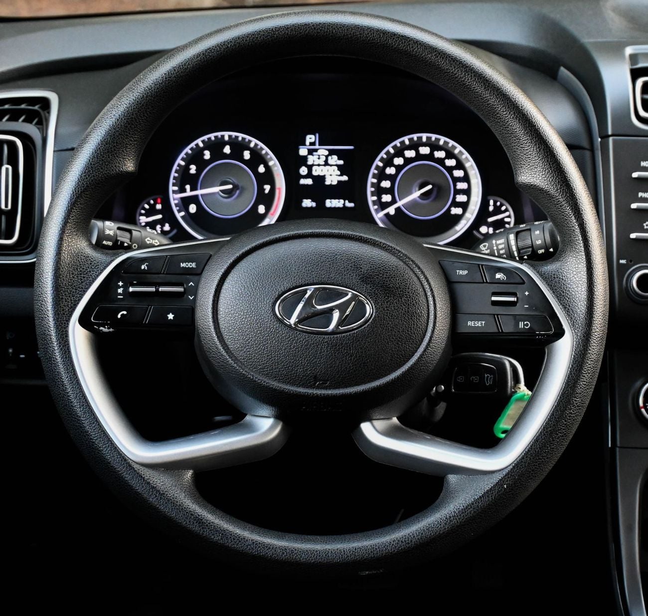 هيونداي كريتا Base 1.6L