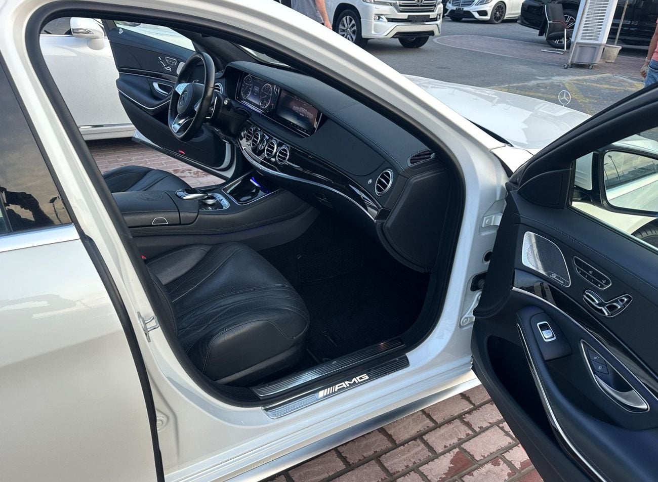 مرسيدس بنز S 63S AMG