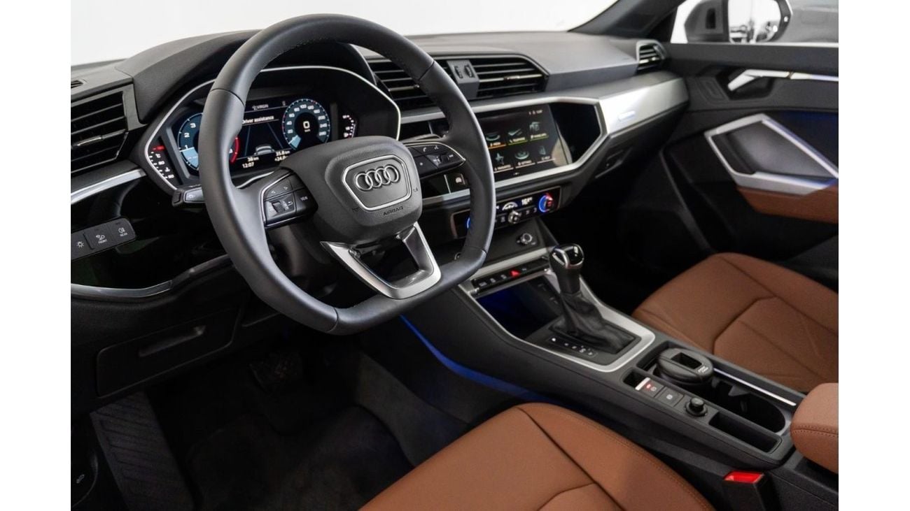 أودي Q3 2024 Audi Q3 40TSFI / 5 Year Audi Warranty & Service Contract