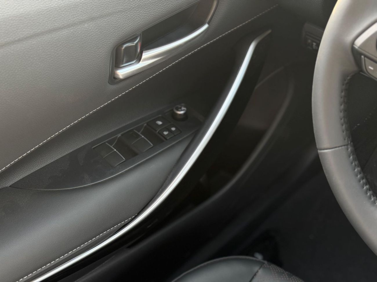 Toyota Corolla TOYOTA COROLLA  2025 1.8L-HEV