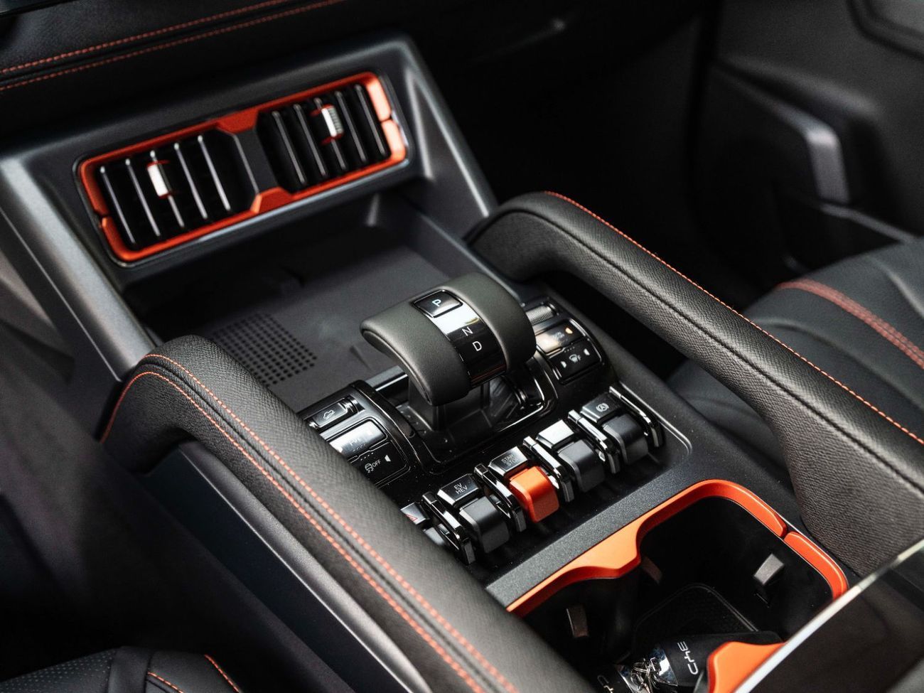 بي واي دي شارك 6