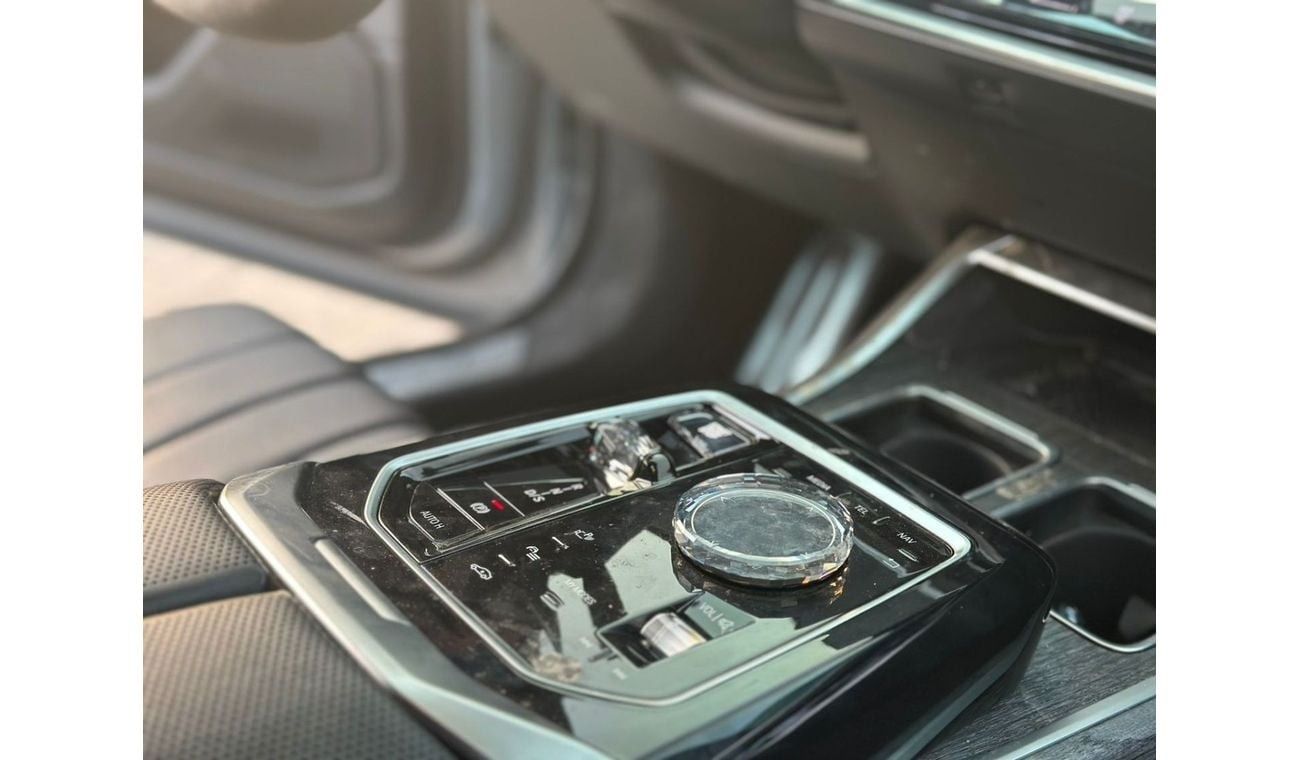 BMW 750Li BMW 750e 2023 - 3.0LT