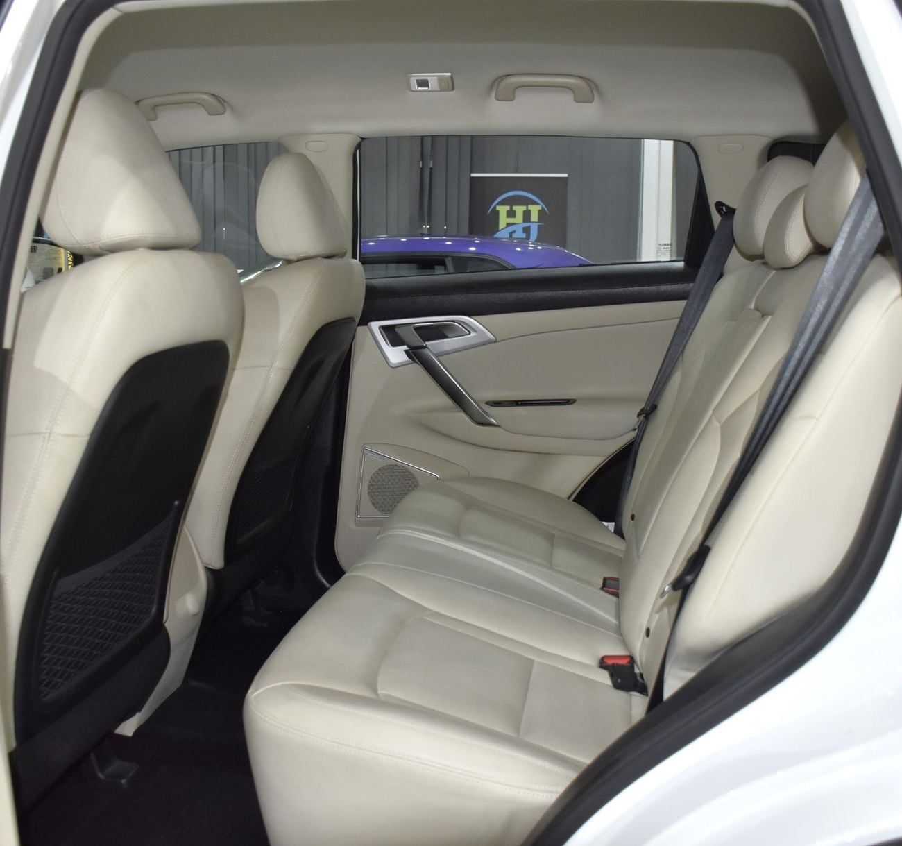 Geely Emgrand X7 Sport FLAGSHIP EXCELLENT DEAL for our Geely Emgrand X7 Sport ( 2020 Model ) in White Color GCC Specs