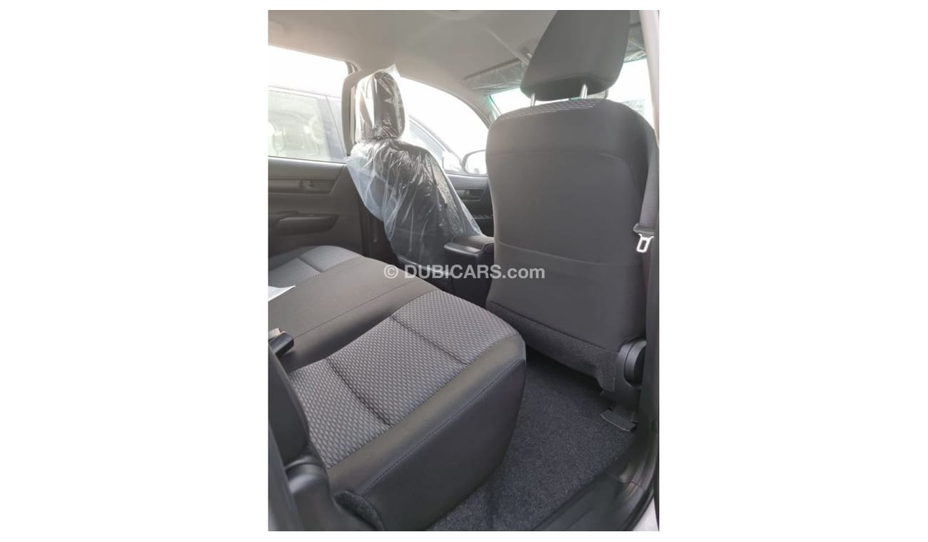 Toyota Hilux 2.4L DIESEL Manual Wide Body Tailgate Handle EUROPE SPECIFICATION Спецификация для Европы