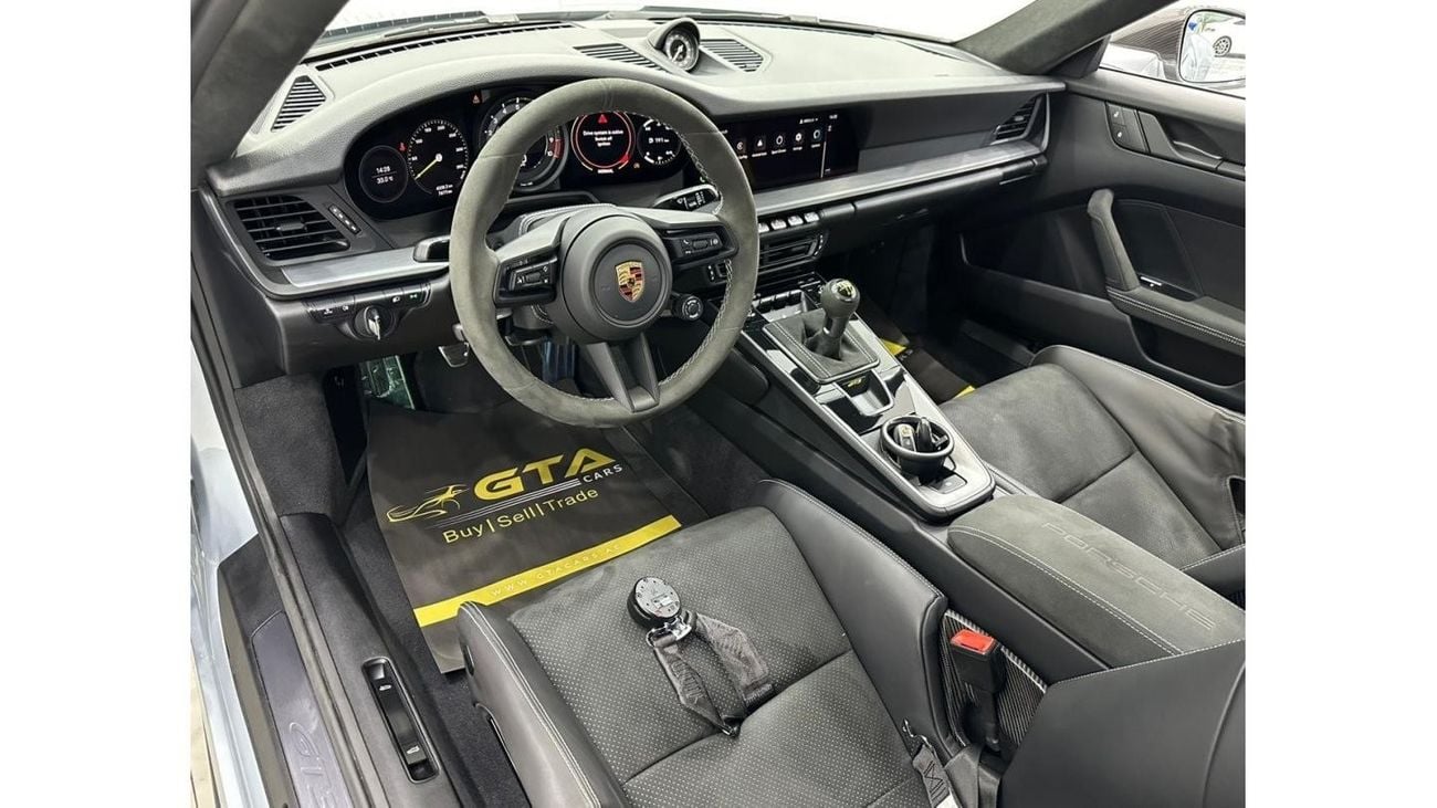 بورش 911 2022 Porsche 911 GT3 Manual Transmission, 2027 Porsche Warranty, Very Low Kms, GCC