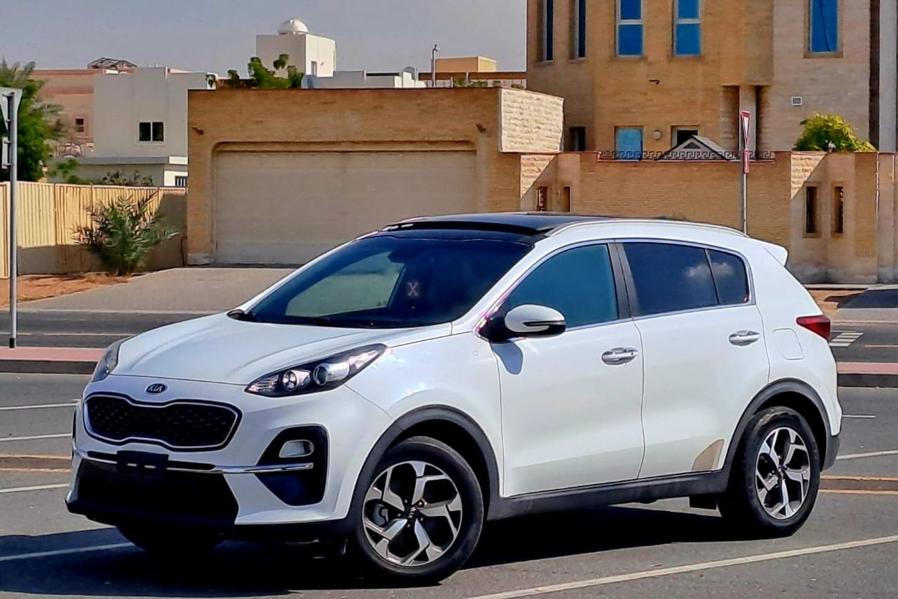 كيا سبورتيج 720-MONTHLY | GCC SPECS | 1.6L | PANORAMIC | FULL OPTION | ACCIDENT FREE