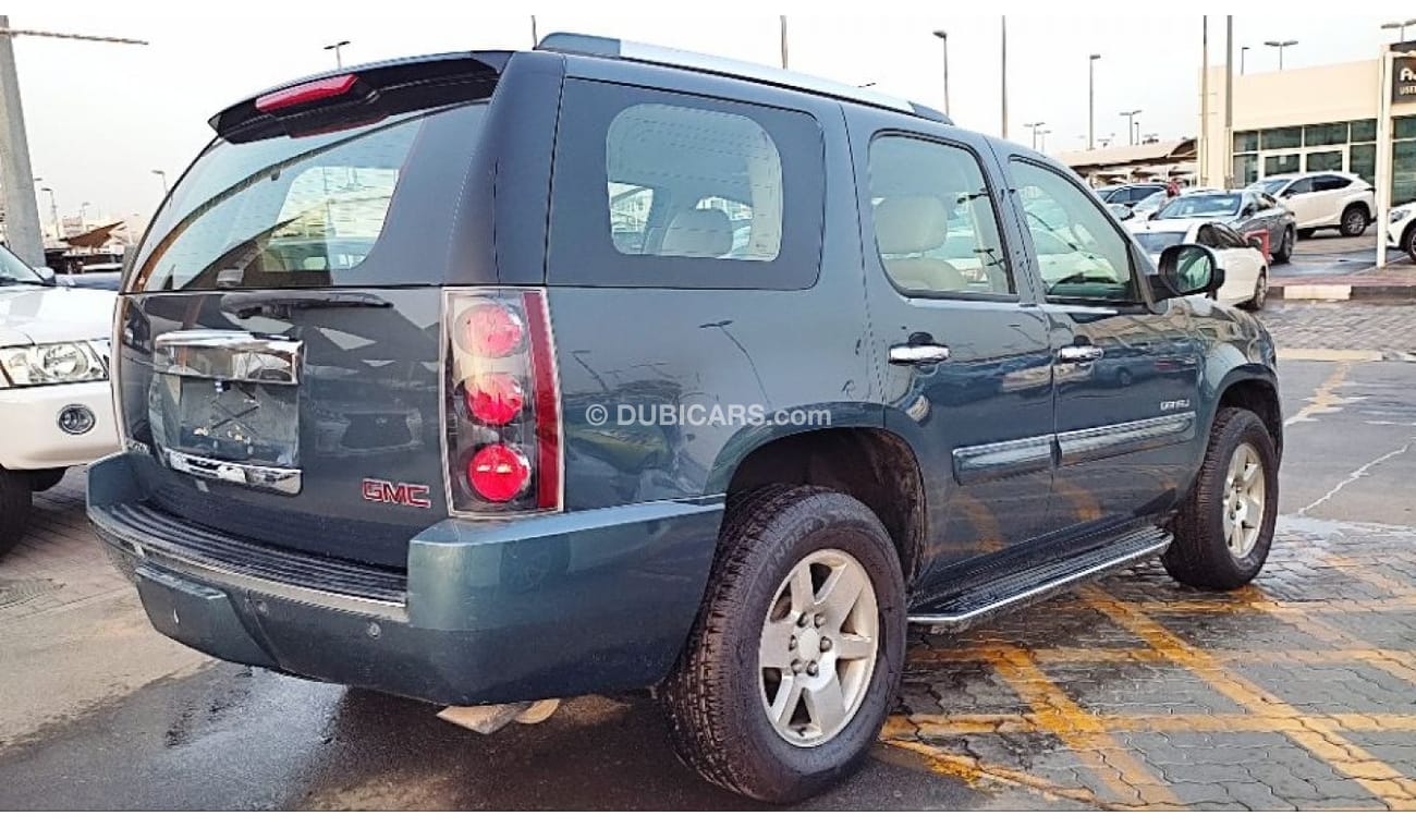 GMC Yukon DENALI FULL OPTION GCC