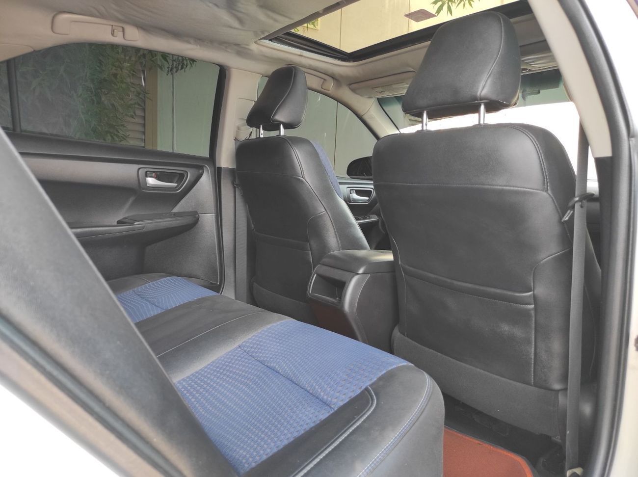 Toyota Camry Limited 2.5L Toyota Camre 2016 2.5 Full options no1