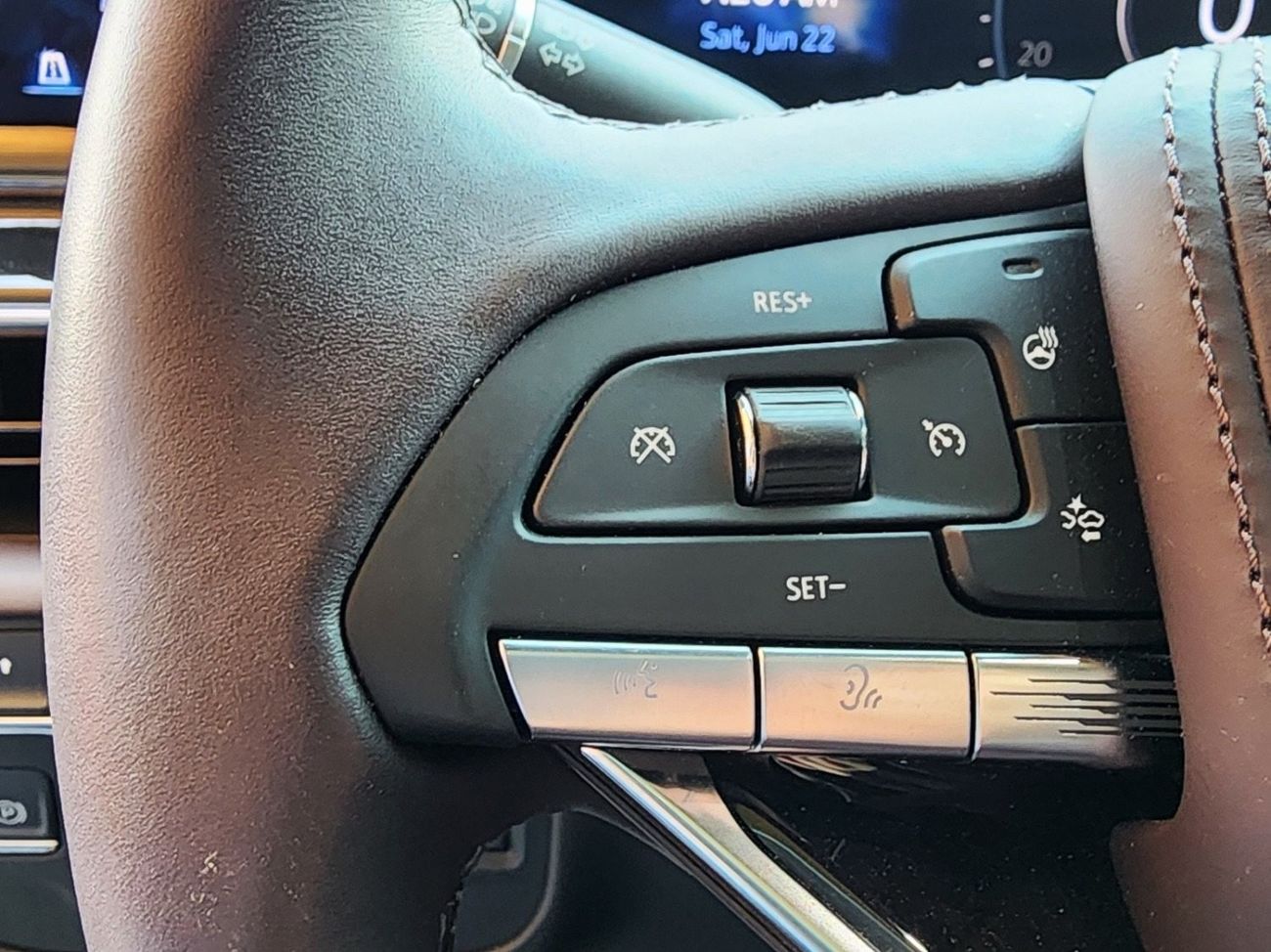 كاديلاك إسكالاد