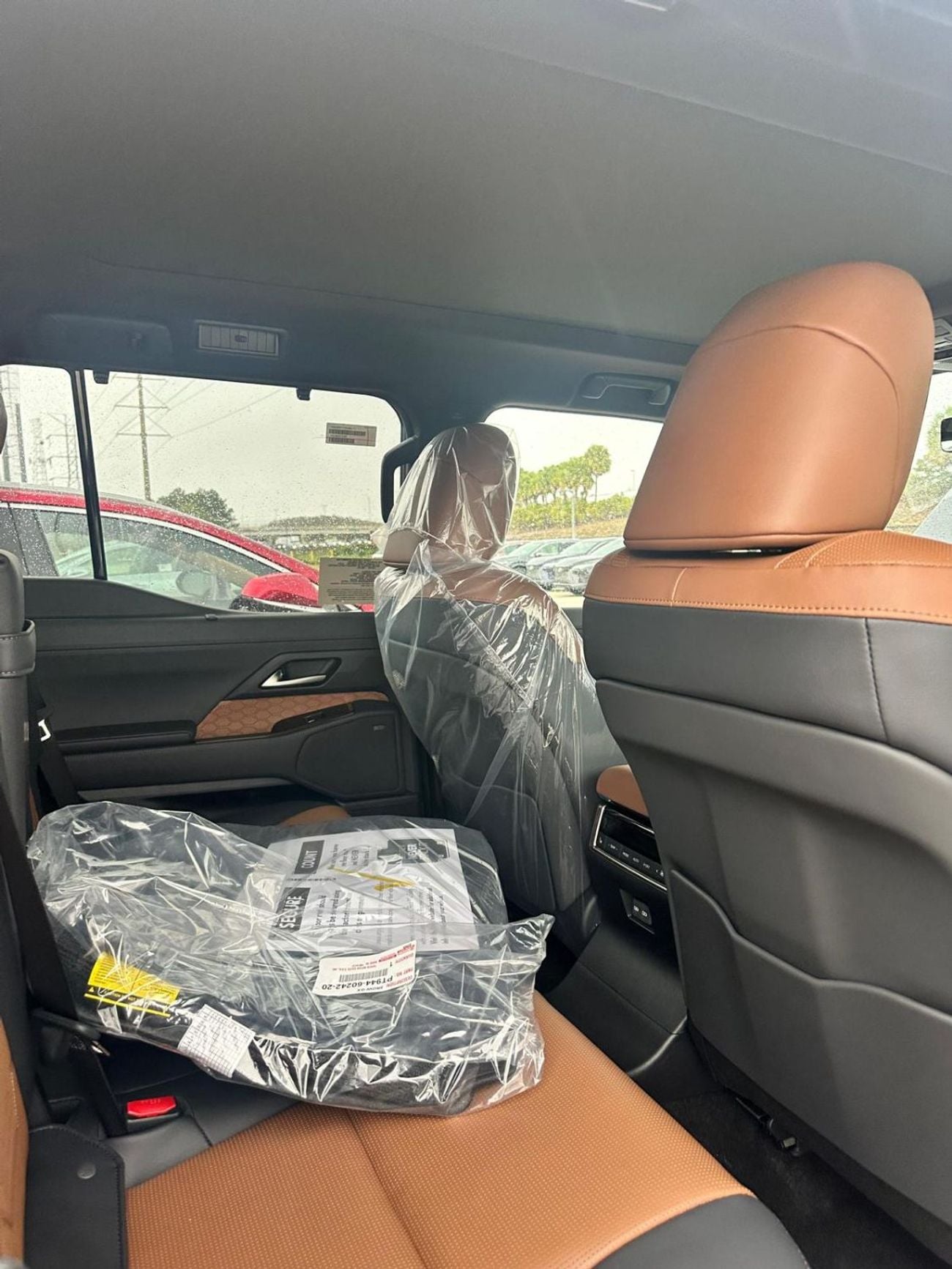 Lexus GX550 3.4L PETROL A/T LUXURY PLUS FULL OPTION