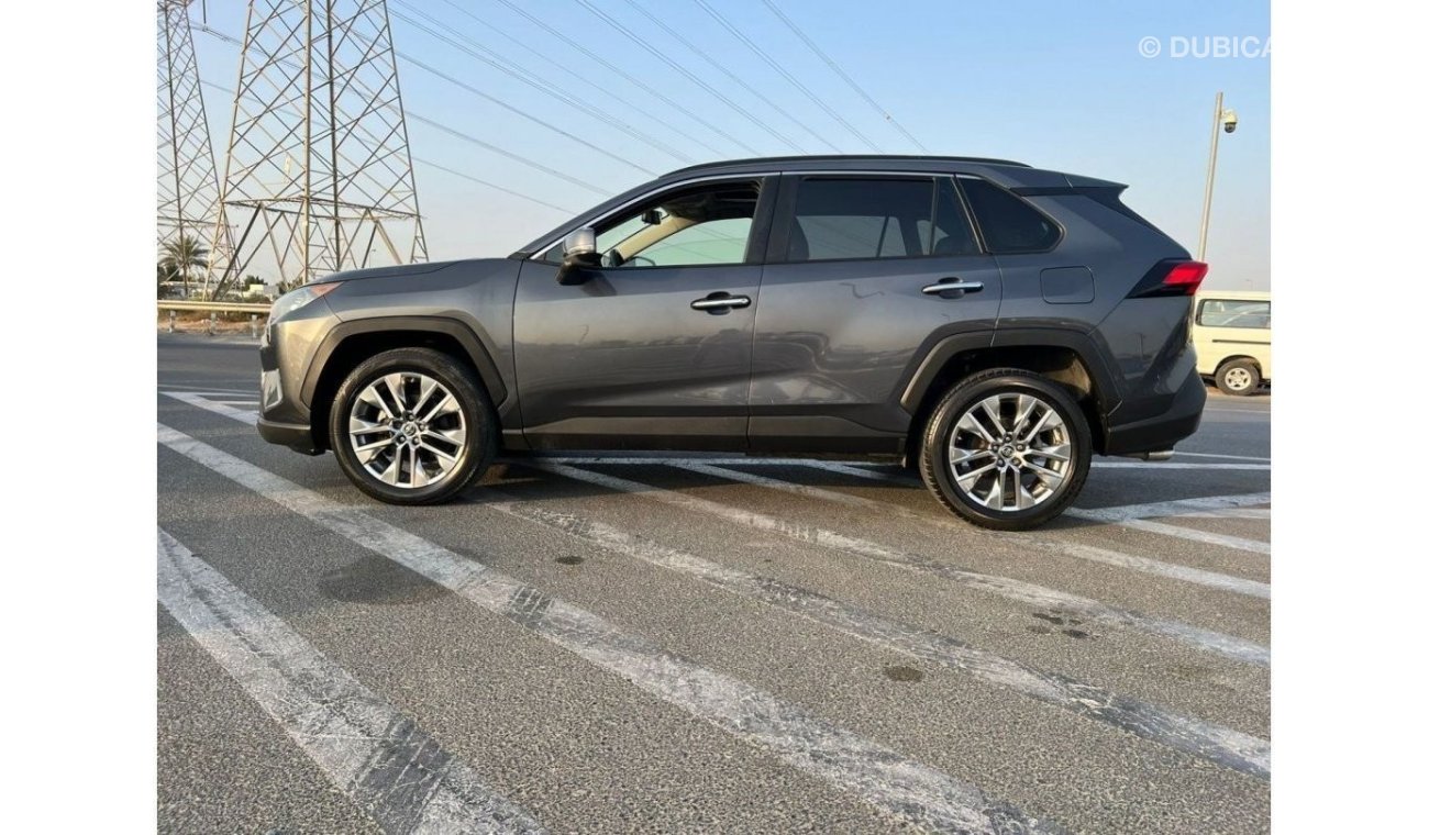 تويوتا راف ٤ *Offer*2019 Toyota Rav4 Limited Edition Radar & Sensor Full Option+ In Great Condition / EXPORT ONLY