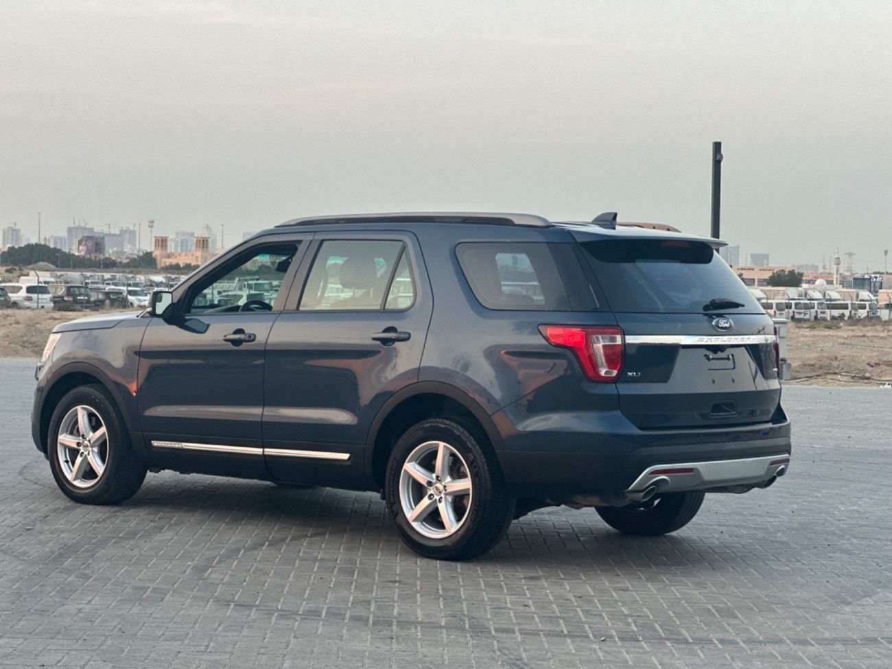 Ford Explorer Limited 3.5L MODEL 2016 خليجي فل مواصفات بانوراما