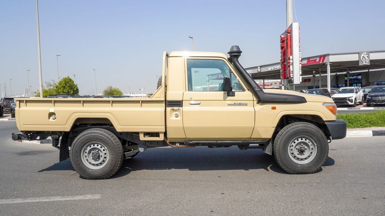 Toyota Land Cruiser Pick Up