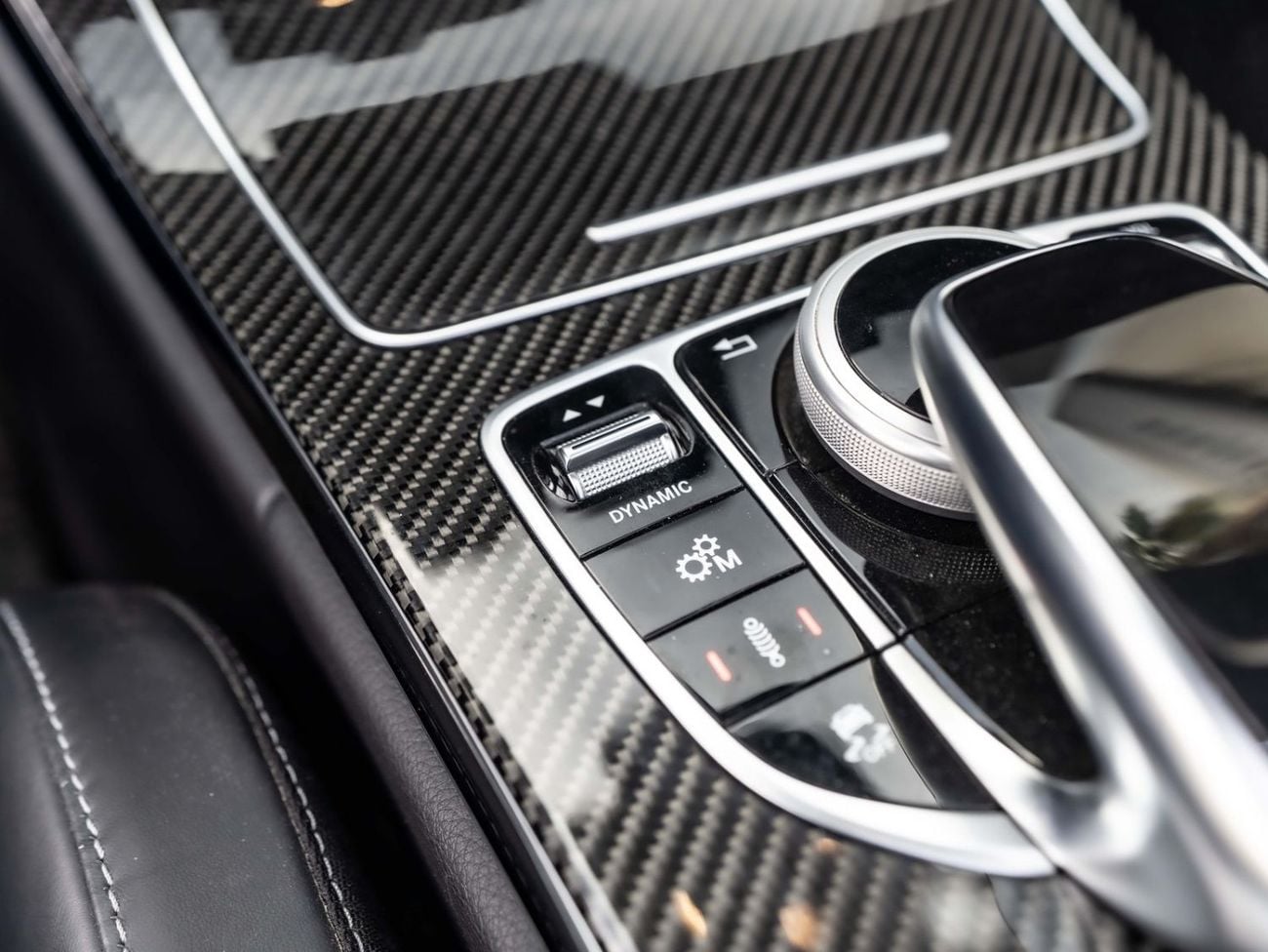 Mercedes Benz C63 AMG