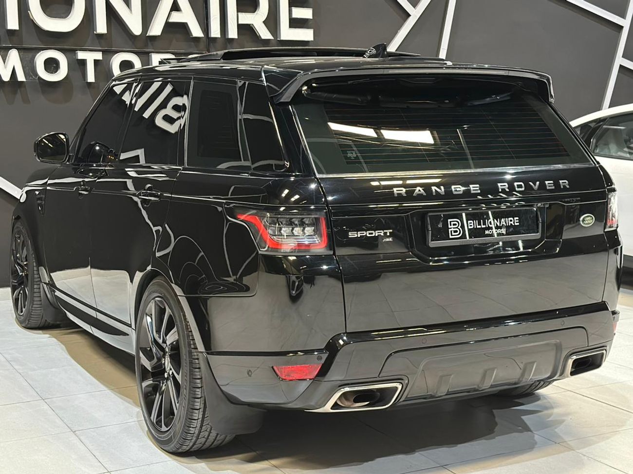 لاند روفر رينج روفر سبورت HSE 3.0L (335 HP)