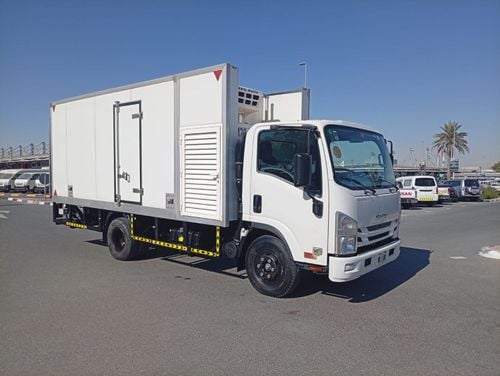 إيسوزو NPR 85