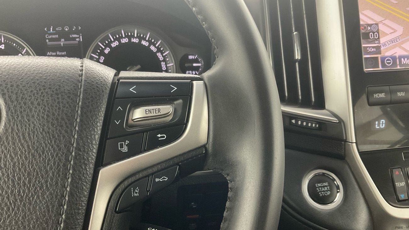 Toyota Land Cruiser VXR | upto AED 20,000 Ramadan Discount | Guaranteed Warranty | 0 Down Payment