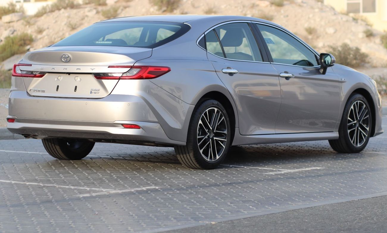 Toyota Camry 2.5 HG Hybrid,Alloy Wheels, Headup display, Electric Seat,Panoramic Roof,Model 2025, China Specs