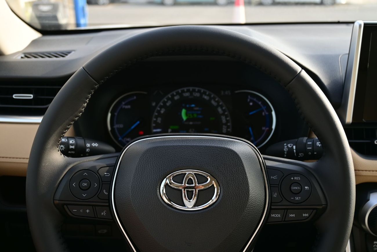 تويوتا راف ٤ Toyota RAV4 Limited 2.5L Hybrid, AWD, Model 2025 Color White
