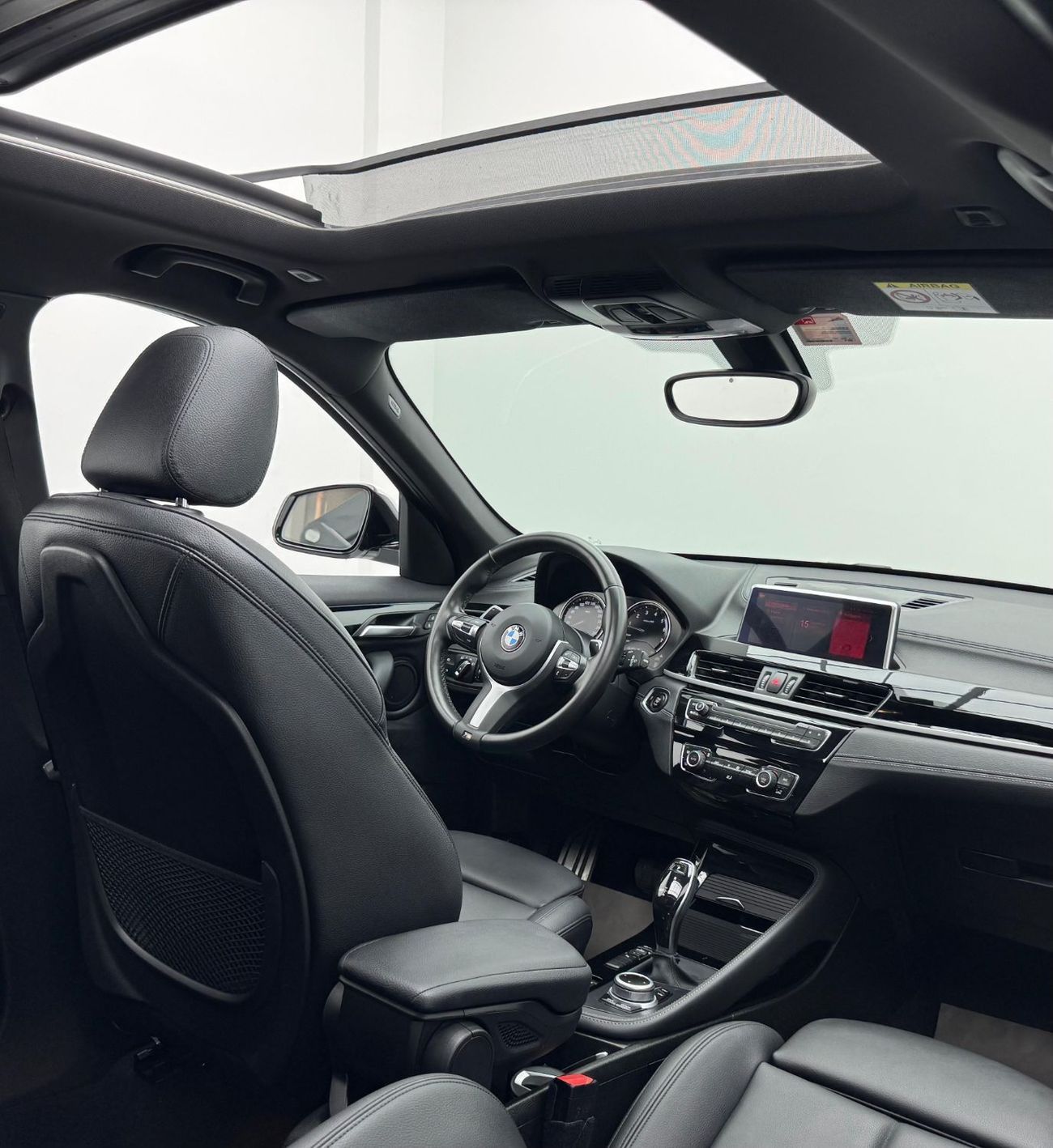 بي أم دبليو X1 2022 BMW X1 sDrive20i M-sport, BMW Service History, 2026 BMW Warranty & Service Contract, GCC