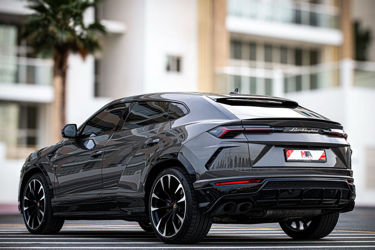 لامبورغيني اوروس S 4.0T V8