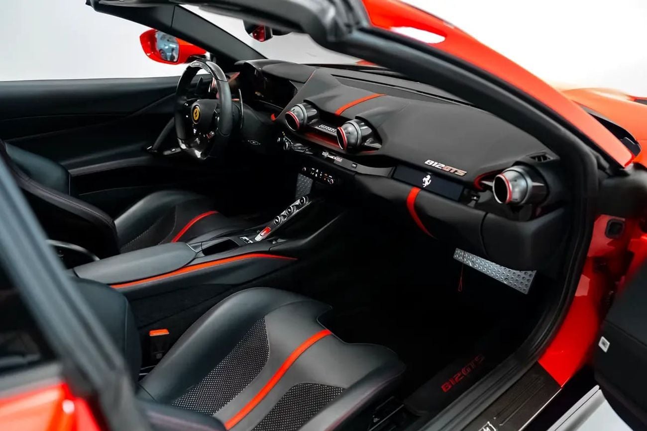 فيراري 812 GTS FERRARI 812 GTS | VERY LOW MILEAGE | | FULL CARBON INT | SUSPENSION LIFTER | PASSENGER DISPLAY