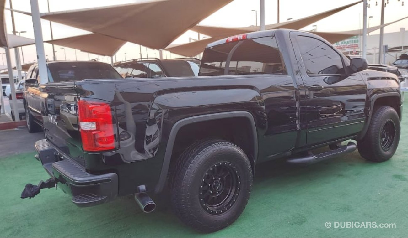 GMC Sierra GMC